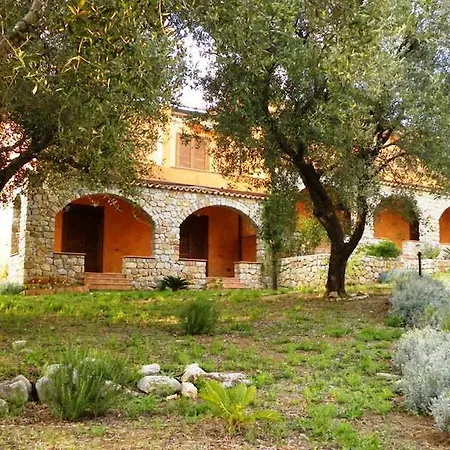Capogrosso Aparthotel *